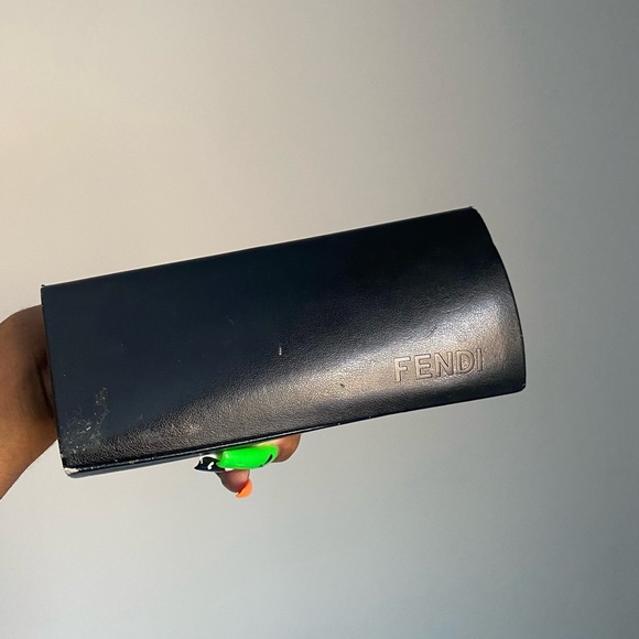 Vintage Fendi Aviator Sunglasses - Picture 6 of 6